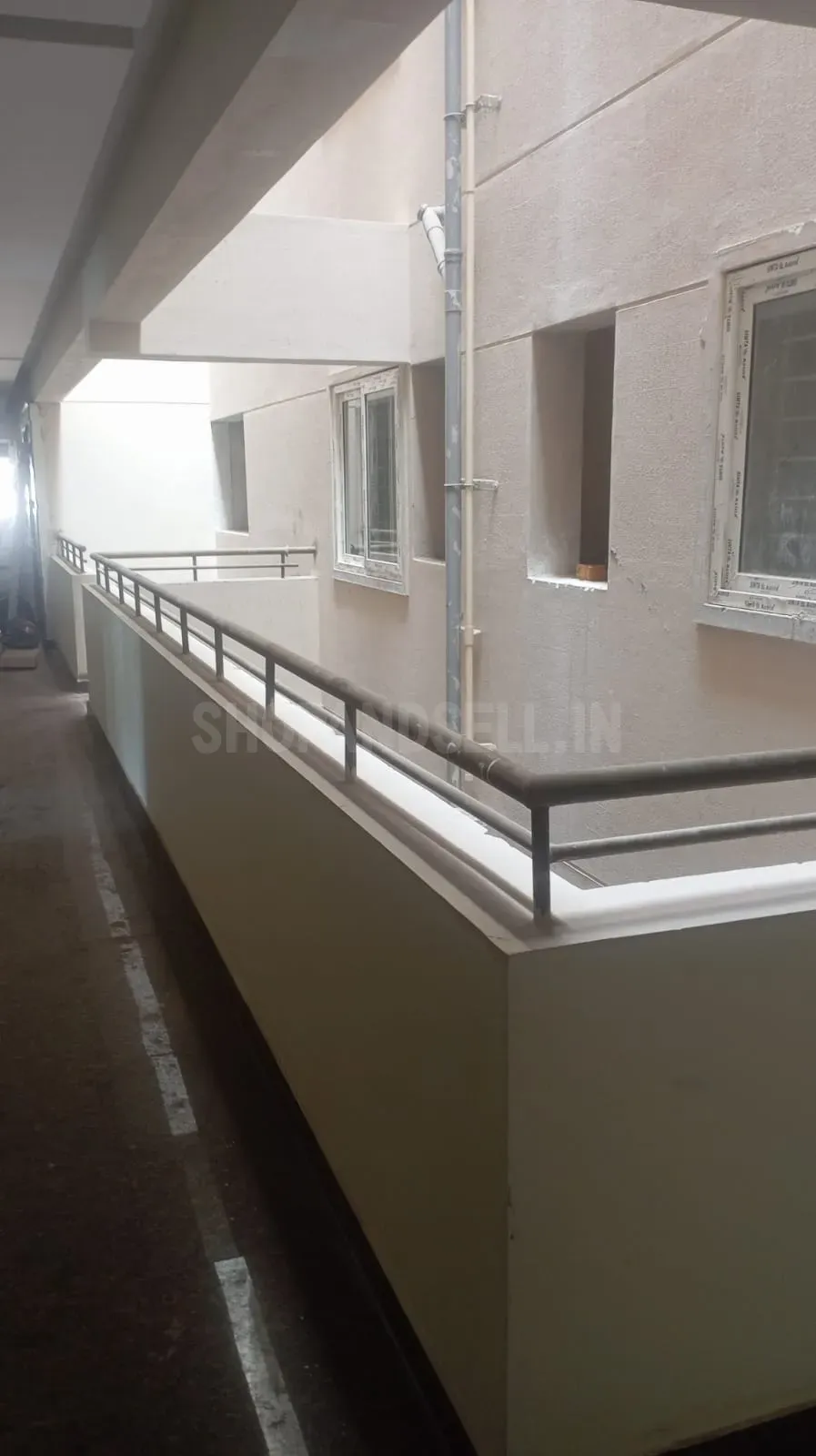 Modern Lifestyle Apartments with Clubhouse &amp; Amenities