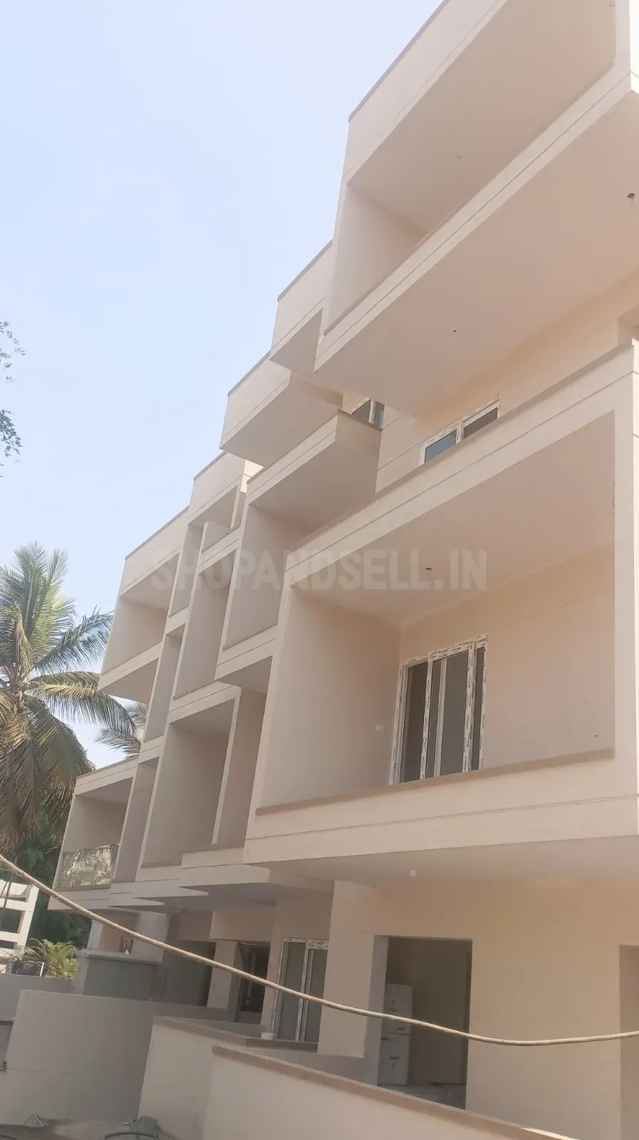 Modern Lifestyle Apartments with Clubhouse &amp; Amenities