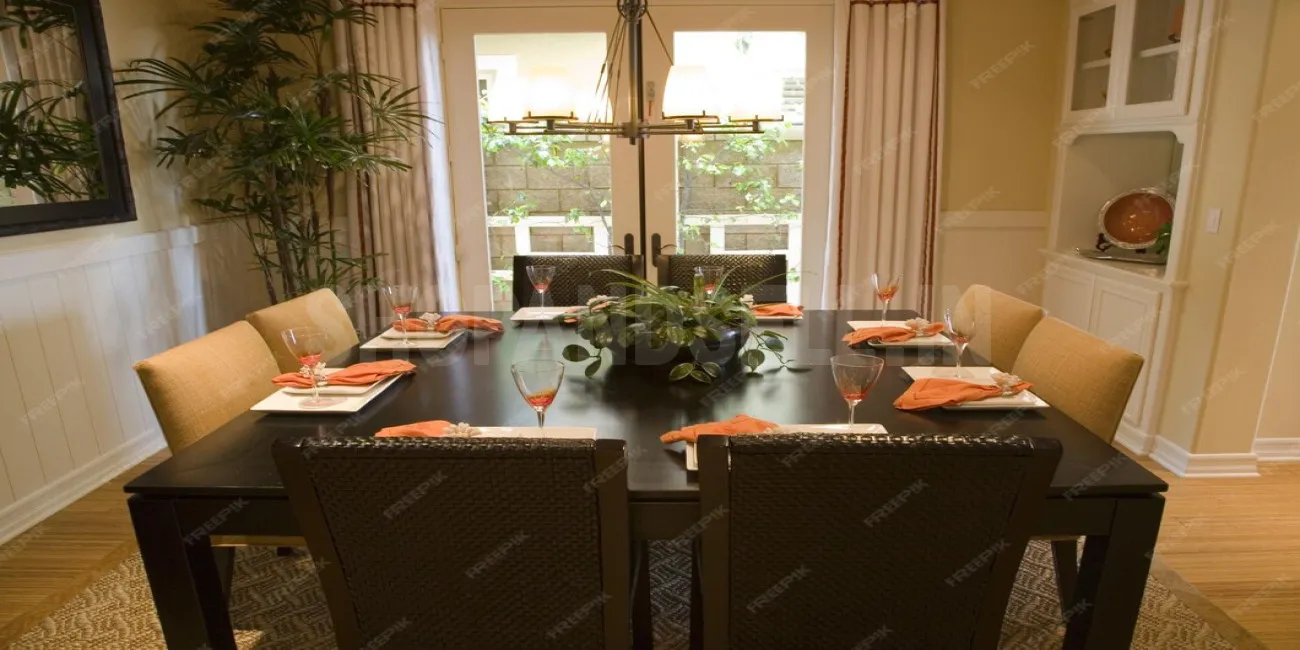 Sell Dining Table Online in Hyderabad | Quick & Easy Selling Guide